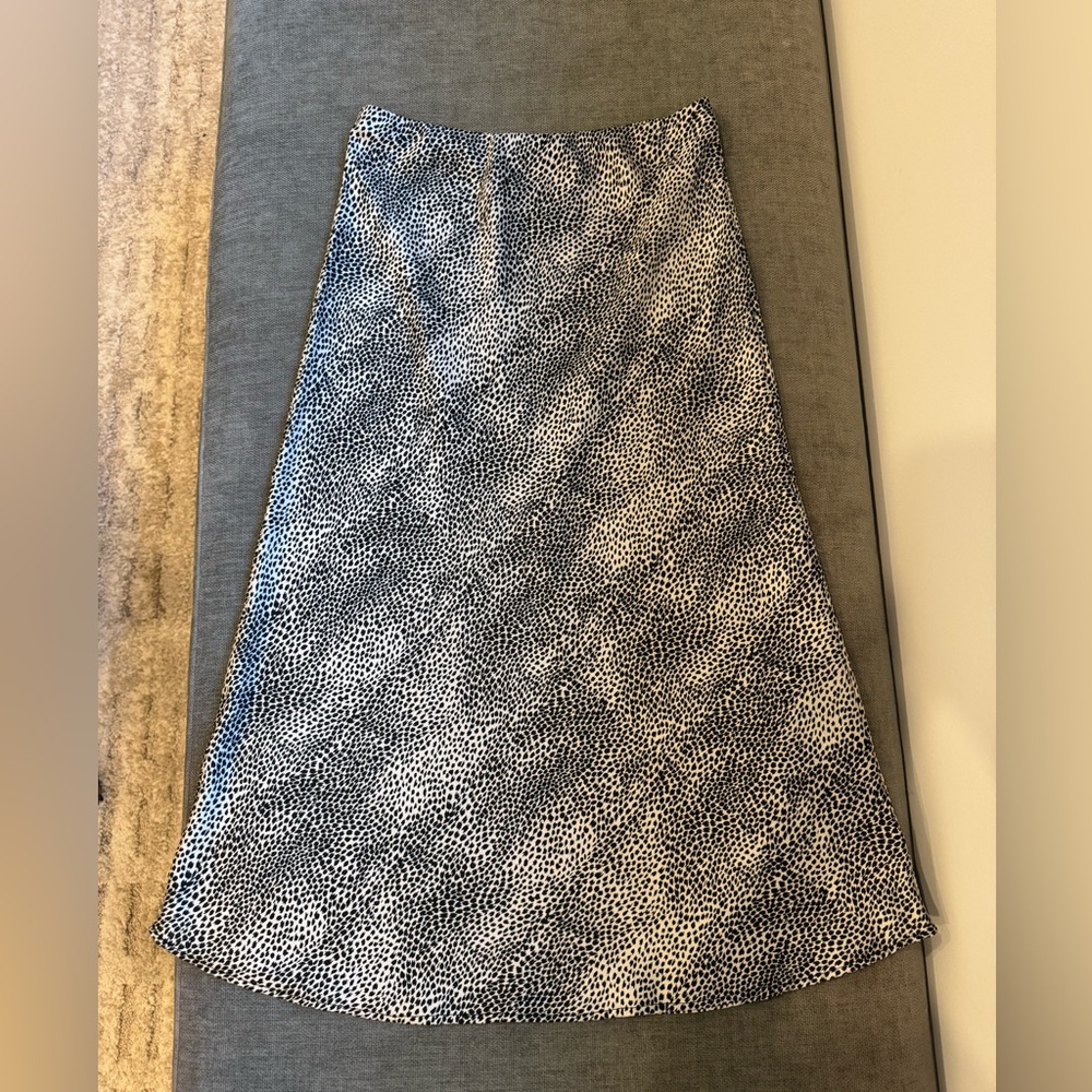 Midi skirt